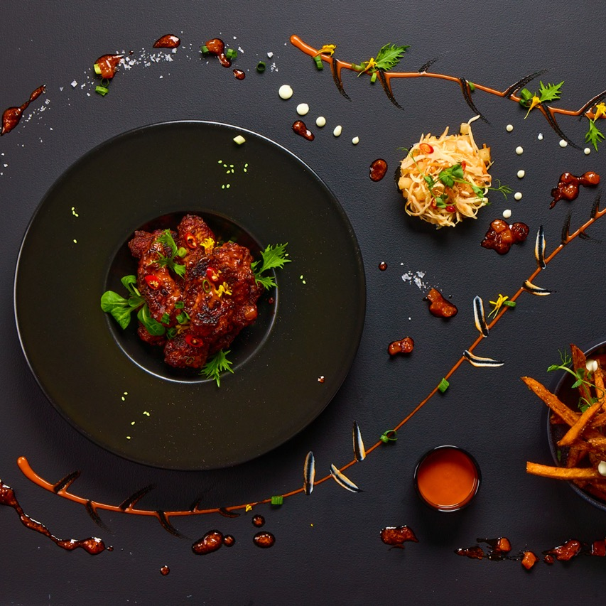 Knusprige Chicken Wings mit Chicago Fire Sauce